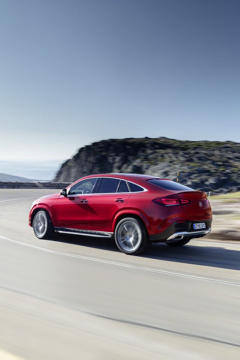 新世代《Mercedes-Benz GLE Coupé》正式亮相 美臀進化預約2020年導入國內 新世代《Mercedes-Benz GLE Coupé》正式亮相 美臀進化預約2020年導入國內
