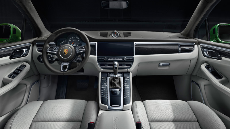小改款《Porsche Macan Turbo》第四季導入 預售價461萬挾440匹馬力狂暴登場 小改款《Porsche Macan Turbo》第四季導入 預售價461萬挾440匹馬力狂暴登場