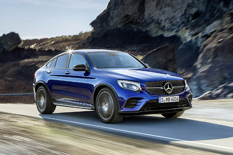 9月份入主 Mercedes Benz 指定年式車款享乙式保險及額外優惠 國王車訊kingautos