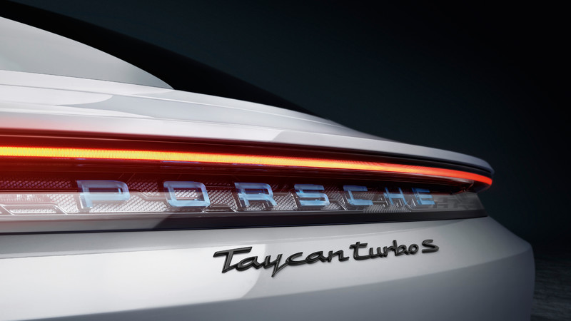 濃濃火藥味 《Tesla》預告《Model S》近期將挑戰紐柏林單圈 濃濃火藥味 《Tesla》預告《Model S》近期將挑戰紐柏林單圈