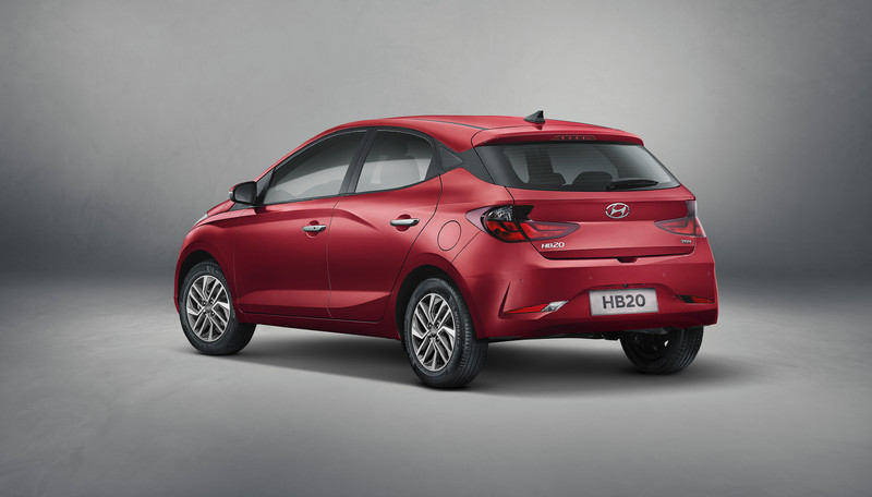 新世代《Hyundai HB20》帥氣亮相 超人氣掀背導入品牌最新設計語彙 新世代《Hyundai HB20》帥氣亮相 超人氣掀背導入品牌最新設計語彙