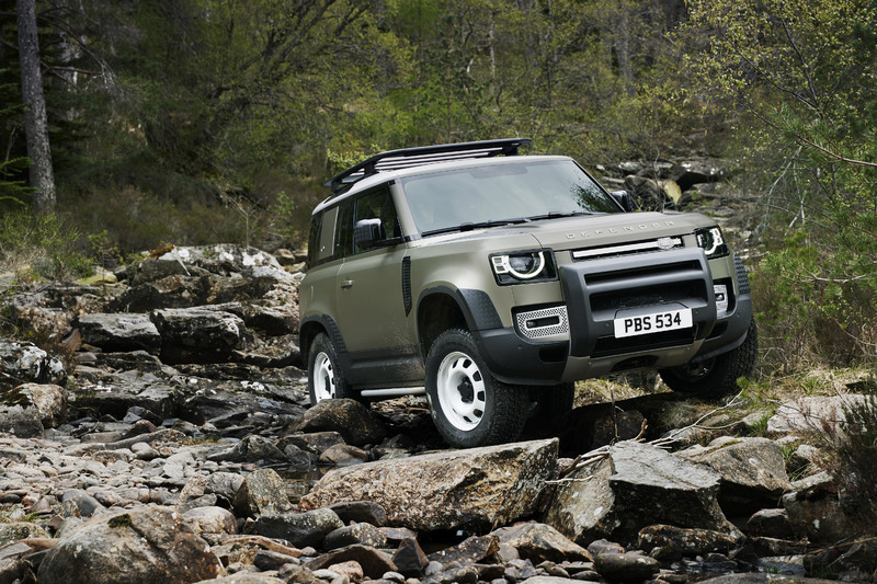 從方正變圓潤 細數新世代《Land Rover Defender》的六大重點 從方正變圓潤 細數新世代《Land Rover Defender》的六大重點