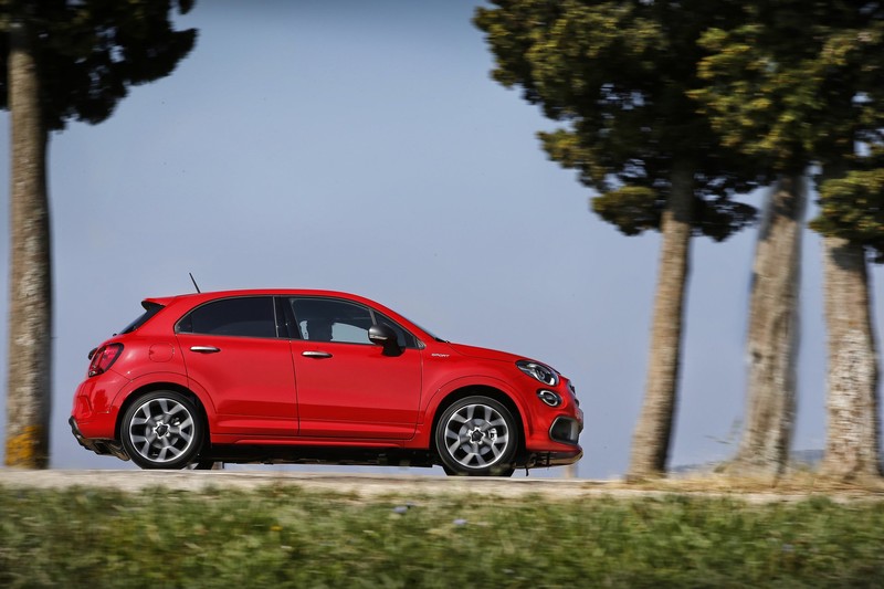 《Fiat 500X Sport》動感登場 跨界家族增添熱血新成員 《Fiat 500X Sport》動感登場 跨界家族增添熱血新成員