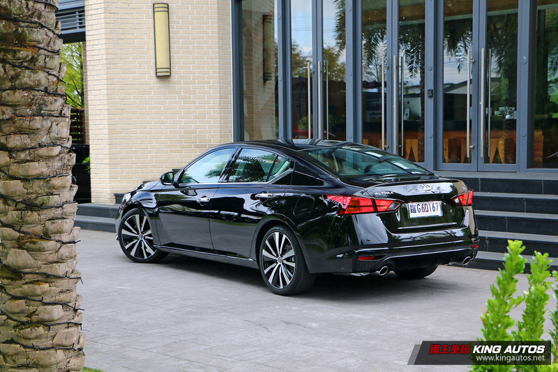 強勢回歸的大黑馬 ─《Nissan Altima》試駕報導 強勢回歸的大黑馬 ─《Nissan Altima》試駕報導