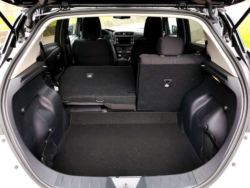 Nissan 149萬元的Leaf,會是擁有電動車的最佳進場時機? Nissan 149萬元的Leaf,會是擁有電動車的最佳進場時機?