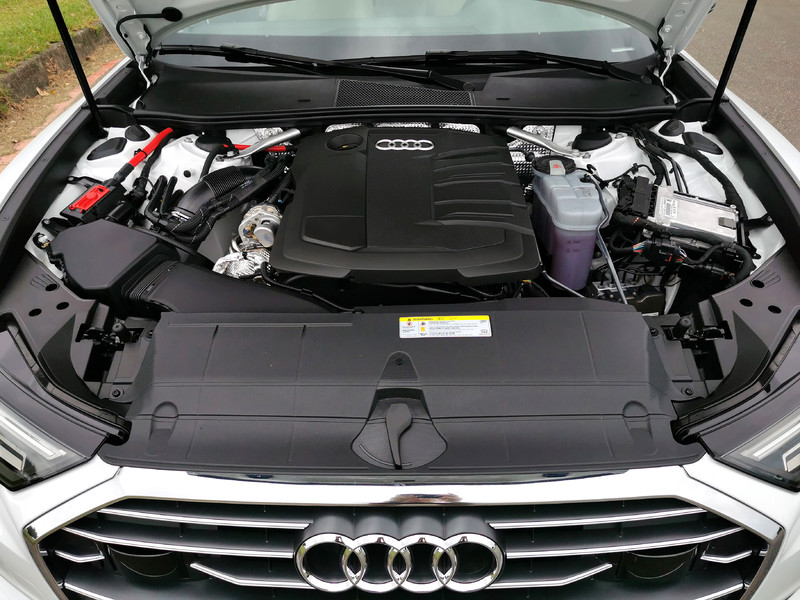 嫌房車無聊?看看這部出自名門的中大型房車其價值何在。Audi A6 40TDI Premium 嫌房車無聊?看看這部出自名門的中大型房車其價值何在。Audi A6 40TDI Premium