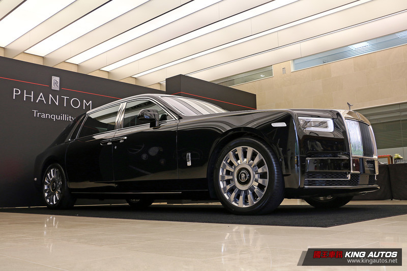 別讓貧窮限制想像 《Rolls-Royce Phantom Tranquillity》鑲隕石加鍍金登台發表 別讓貧窮限制想像 《Rolls-Royce Phantom Tranquillity》鑲隕石加鍍金登台發表