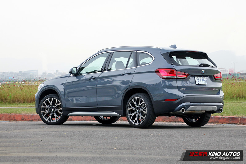入門不等於陽春 ─ 小改款《BMW X1 sDrive20i》試駕報導 入門不等於陽春 ─ 小改款《BMW X1 sDrive20i》試駕報導