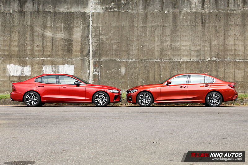 高級運動

房車敲門磚 ─《BMW 320i M Sport》vs《Volvo S60 T5 R-Design AWD》，空間配備篇