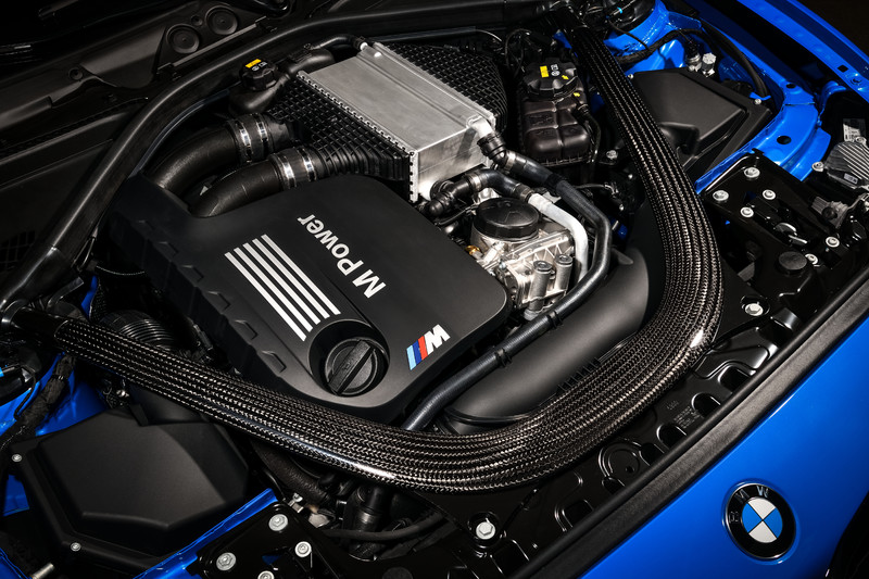 千呼萬喚《BMW》終於發表《M2 CS》 比M2 Competition更快更輕更誘人 千呼萬喚《BMW》終於發表《M2 CS》 比M2 Competition更快更輕更誘人