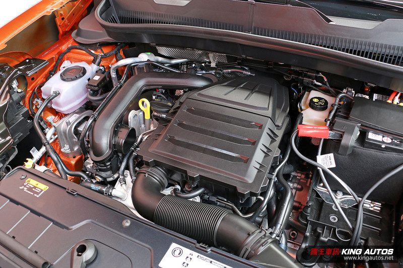 《Volkswagen T-Cross》全車系標配IQ.Drive 四車型單一1.0T動力82.8萬元起 《Volkswagen T-Cross》全車系標配IQ.Drive 四車型單一1.0T動力82.8萬元起