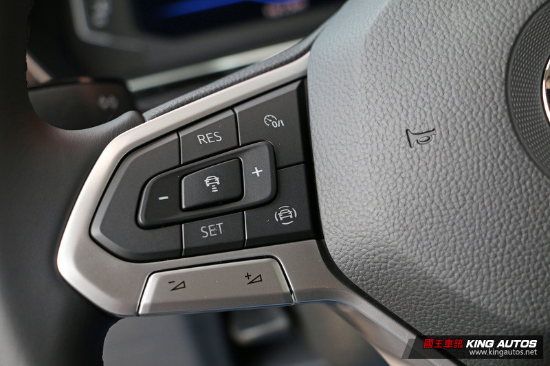 《Volkswagen T-Cross》全車系標配IQ.Drive 四車型單一1.0T動力82.8萬元起 《Volkswagen T-Cross》全車系標配IQ.Drive 四車型單一1.0T動力82.8萬元起