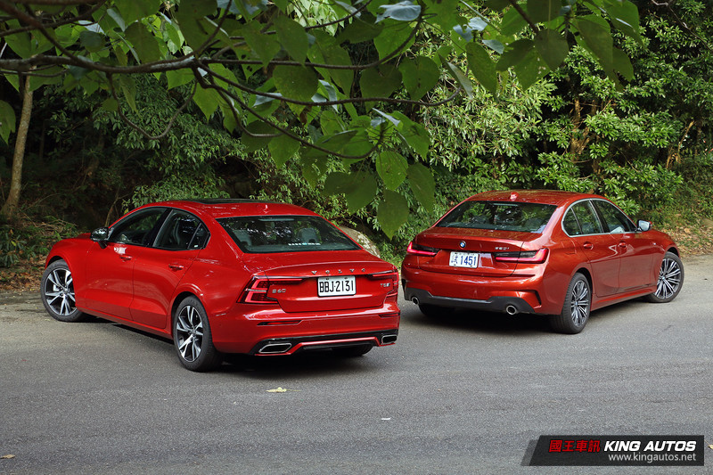 高級運動房車敲門磚 ─《BMW 320i M Sport》vs《Volvo S60 T5 R-Design AWD》動力操控篇 高級運動房車敲門磚 ─《BMW 320i M Sport》vs《Volvo S60 T5 R-Design AWD》動力操控篇