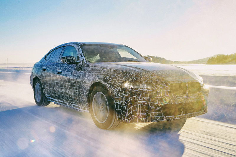 《BMW i4》就是《4 Series Gran Coupe》電動版?最大輸出與續航力提前揭曉 《BMW i4》就是《4 Series Gran Coupe》電動版?最大輸出與續航力提前揭曉