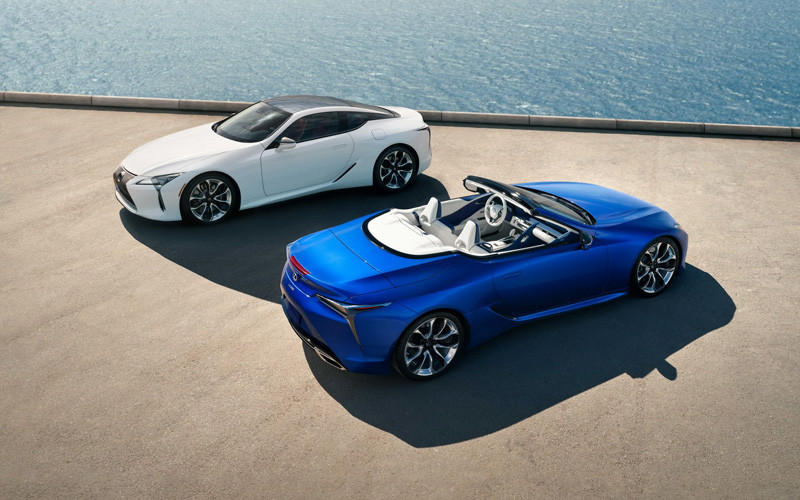 V8上空尤物《Lexus LC 500 Convertible》洛杉磯車展首演前性感亮相 V8上空尤物《Lexus LC 500 Convertible》洛杉磯車展首演前性感亮相