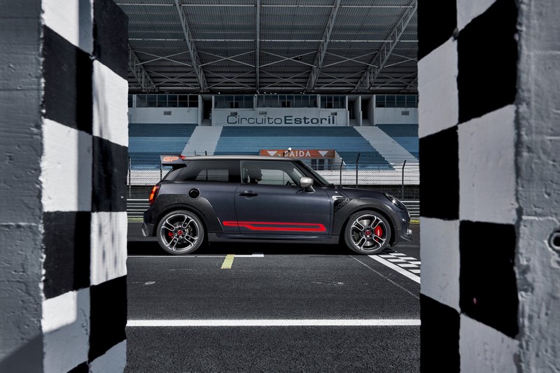 新世代《Mini John Cooper Works GP》亮相 限量3,000部馬力突破300匹大關 新世代《Mini John Cooper Works GP》亮相 限量3,000部馬力突破300匹大關