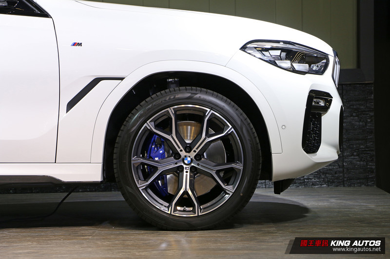 新世代《BMW X6》維持預售價格 三車型雙動力最低365萬元起