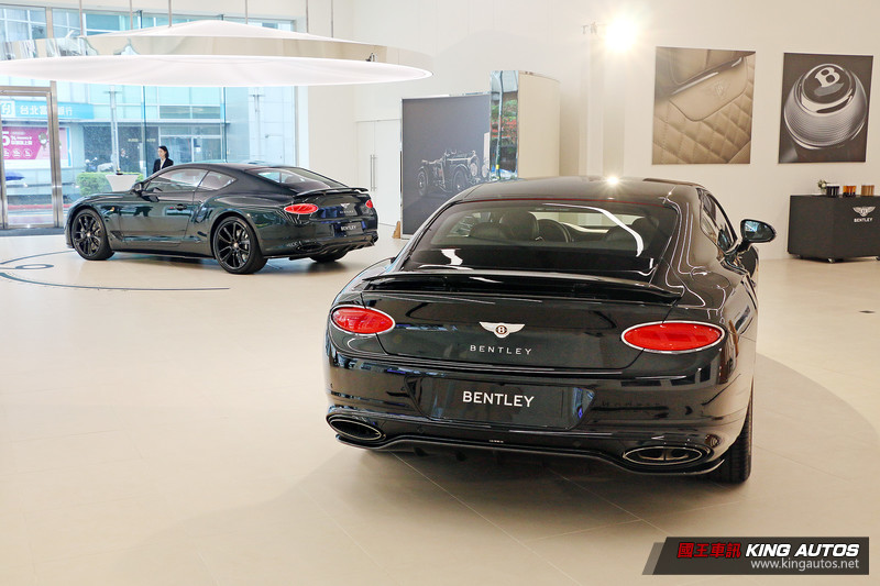 全球限量百年紀念《Bentley Continental GT Number 9》抵台發表 5輛配額已完售 全球限量百年紀念《Bentley Continental GT Number 9》抵台發表 5輛配額已完售
