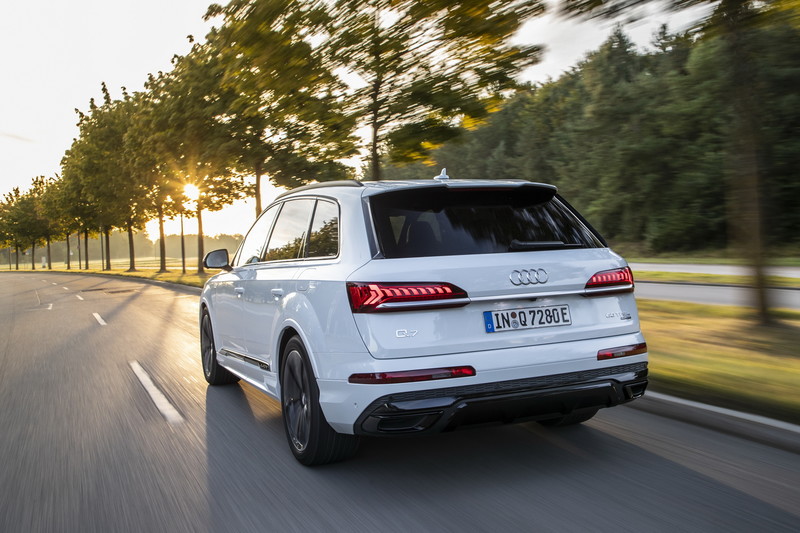 純電續航43公里《Audi Q7 TFSI e quattro》加入Plug-in Hybrid插電行列 純電續航43公里《Audi Q7 TFSI e quattro》加入Plug-in Hybrid插電行列