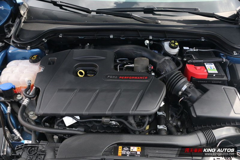 新世代《Ford Focus ST》首度現身 單一自排設定、136.9萬元開始接單 新世代《Ford Focus ST》首度現身 單一自排設定、136.9萬元開始接單
