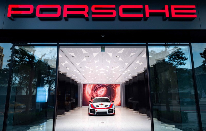 全台首座《Porsche Studio》桃園開幕《919 Hybrid》與《935》現身助陣 全台首座《Porsche Studio》桃園開幕《919 Hybrid》與《935》現身助陣