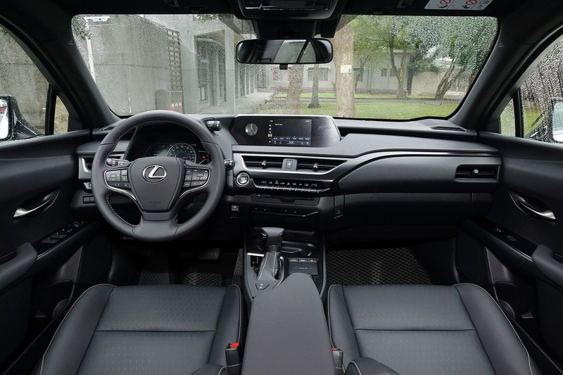 Mazda CX-30 ✕ Lexus UX各自表述的職人魂 堅持與講究 每個細節都不放過 Mazda CX-30 ✕ Lexus UX各自表述的職人魂 堅持與講究 每個細節都不放過
