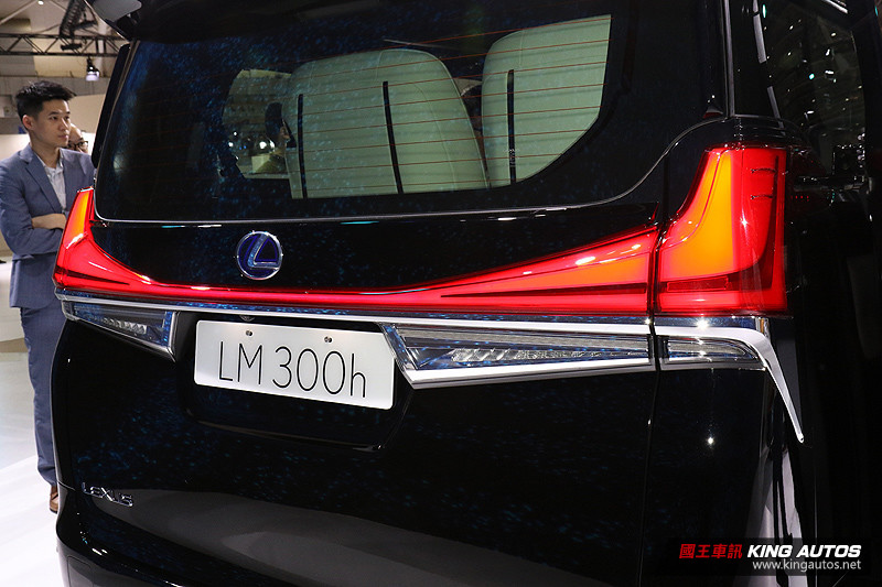 【2020台北車展】豪奢更勝Alphard 全新《Lexus LM》367萬起發表上市