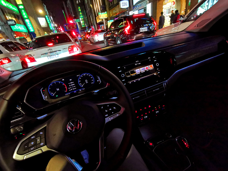 後至而馨香。Volkswagen T-Cross姍姍來遲,照樣有勝算!T-Cross 230TSI Style Design(99 後至而馨香。Volkswagen T-Cross姍姍來遲,照樣有勝算!T-Cross 230TSI Style Design(99