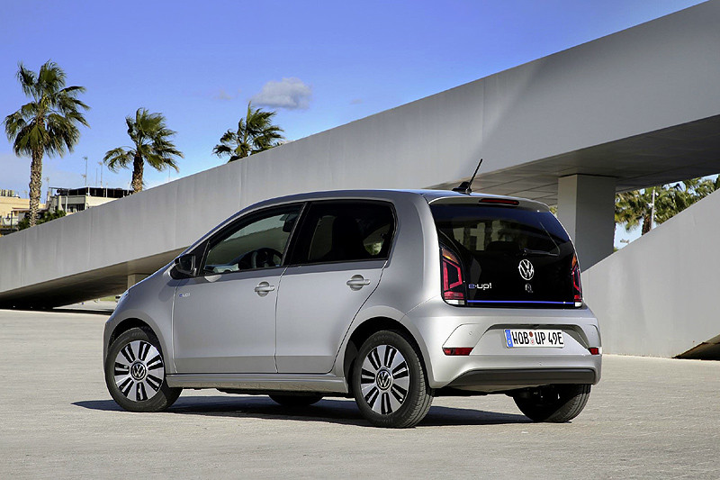續航里程翻倍 全新《Volkswagen e-up!》於英國境內開放訂購 續航里程翻倍 全新《Volkswagen e-up!》於英國境內開放訂購