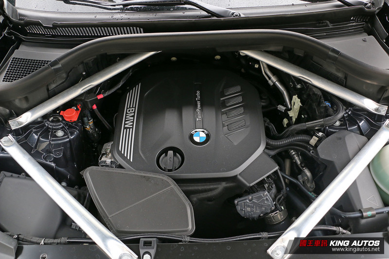 2.0柴油動力入門選 ─《BMW X5 xDrive25d》旗艦版試駕報導 2.0柴油動力入門選 ─《BMW X5 xDrive25d》旗艦版試駕報導