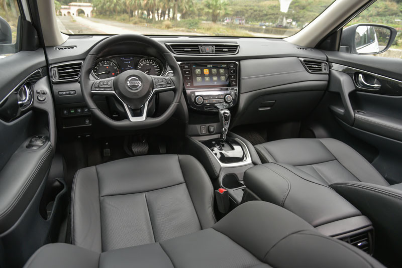全能休旅再進化20年式NISSAN X-TRAIL 2.0智行版北海岸試駕 全能休旅再進化20年式NISSAN X-TRAIL 2.0智行版北海岸試駕