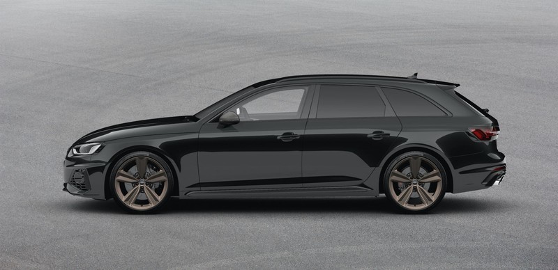 《Audi RS 4 Avant Bronze Edition》英國限量特仕添殺氣 《Audi RS 4 Avant Bronze Edition》英國限量特仕添殺氣