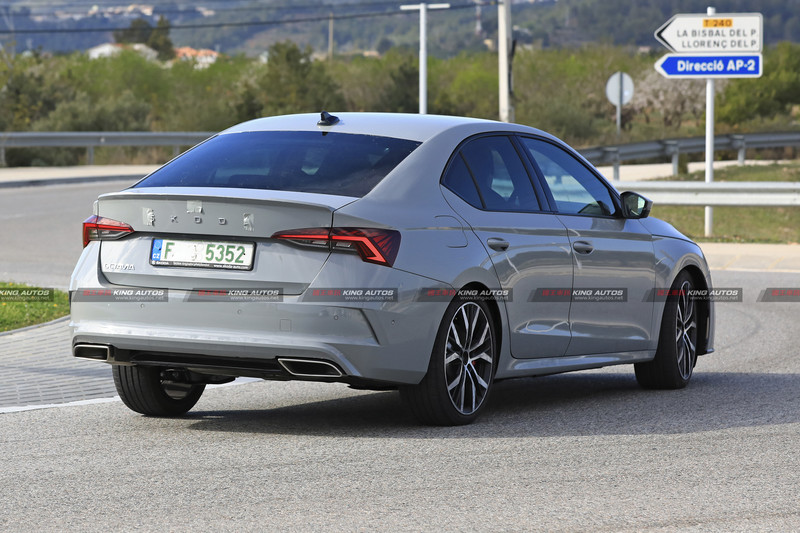 幾乎無偽裝!新世代《Škoda Octavia RS iV》日內瓦首演前先曝光 幾乎無偽裝!新世代《Škoda Octavia RS iV》日內瓦首演前先曝光