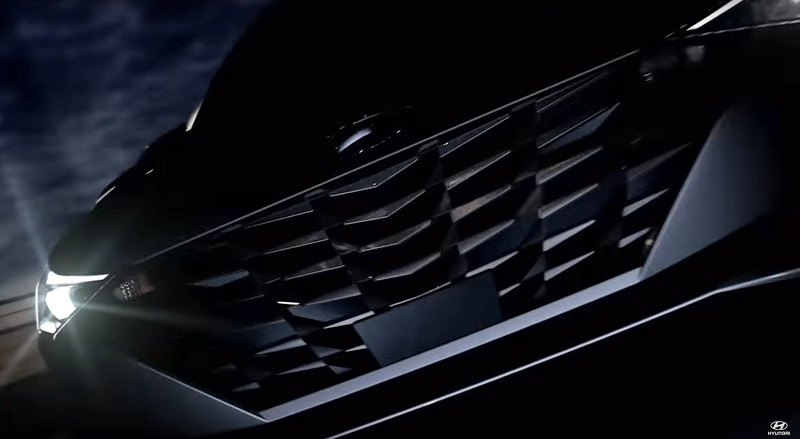 全車佈滿銳利折線 新世代《Hyundai Elantra》預約3月17日全球首發 全車佈滿銳利折線 新世代《Hyundai Elantra》預約3月17日全球首發