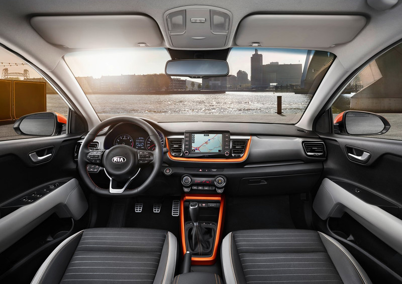 塗鴉大師挑逗你的視覺 《Kia Stonic / Picanto》酷玩新潮色特式版限量登場 塗鴉大師挑逗你的視覺 《Kia Stonic / Picanto》酷玩新潮色特式版限量登場