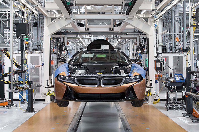超前部署到任務完成 《BMW》首款油電跑車《i8》確定4月中停產