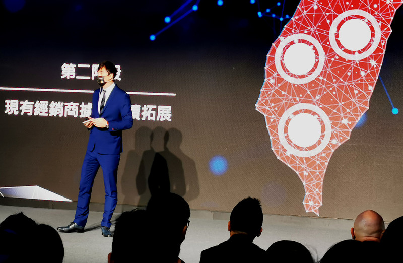 繼續放閃!Audi潮車一直來。182萬元起的跨界新品種Audi Q3 Sportback 繼續放閃!Audi潮車一直來。182萬元起的跨界新品種Audi Q3 Sportback