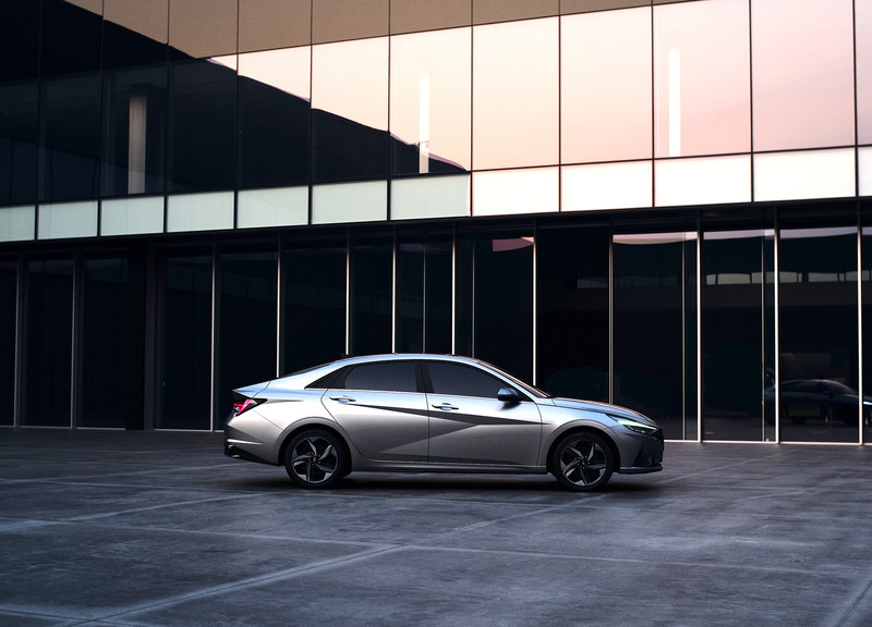 韓版新《Hyundai Elantra》搭車載支付技術 1.6升MPi與LPi動力率先展開預售 韓版新《Hyundai Elantra》搭車載支付技術 1.6升MPi與LPi動力率先展開預售