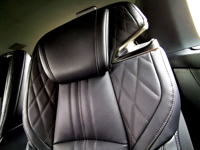 5米長、500萬元打造2個座位,到底有多厲害?42張超圖解Lexus LM宇宙無敵奢豪雙座位。 5米長、500萬元打造2個座位,到底有多厲害?42張超圖解Lexus LM宇宙無敵奢豪雙座位。