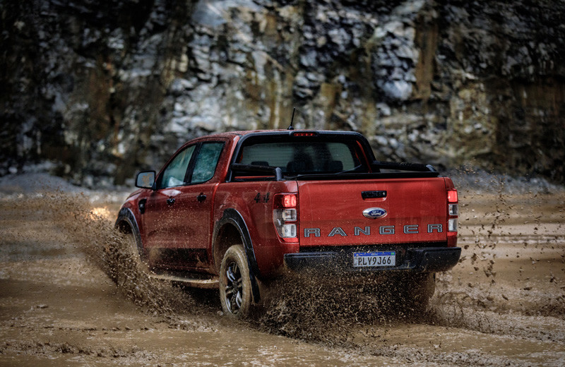 概念成真《Ford Ranger Storm》超人氣皮卡巴西暴風勁裝帥氣上身 概念成真《Ford Ranger Storm》超人氣皮卡巴西暴風勁裝帥氣上身