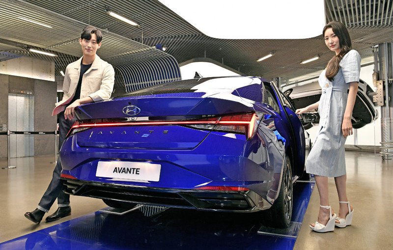 韓版新《Hyundai Elantra》正式發表 接單爆量年輕買家大增 韓版新《Hyundai Elantra》正式發表 接單爆量年輕買家大增