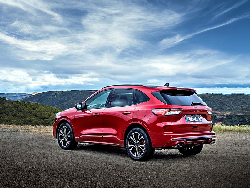 應該等《Ford Kuga》大改款,還是先衝優惠買現行款? 應該等《Ford Kuga》大改款,還是先衝優惠買現行款?
