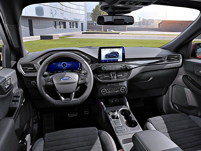應該等《Ford Kuga》大改款,還是先衝優惠買現行款? 應該等《Ford Kuga》大改款,還是先衝優惠買現行款?