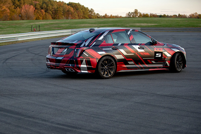 先說會出手排《Cadillac CT4-V/CT5-V Blackwing》詮釋品牌顛峰性能之作 先說會出手排《Cadillac CT4-V/CT5-V Blackwing》詮釋品牌顛峰性能之作