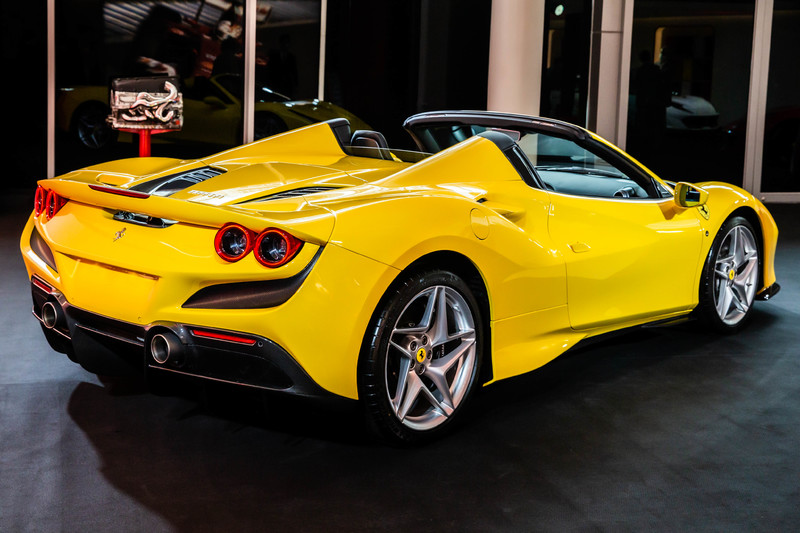無畏疫情《Ferrari F8 Spider》挾義式熱情、1,628萬起跳價正式登臺 無畏疫情《Ferrari F8 Spider》挾義式熱情、1,628萬起跳價正式登臺
