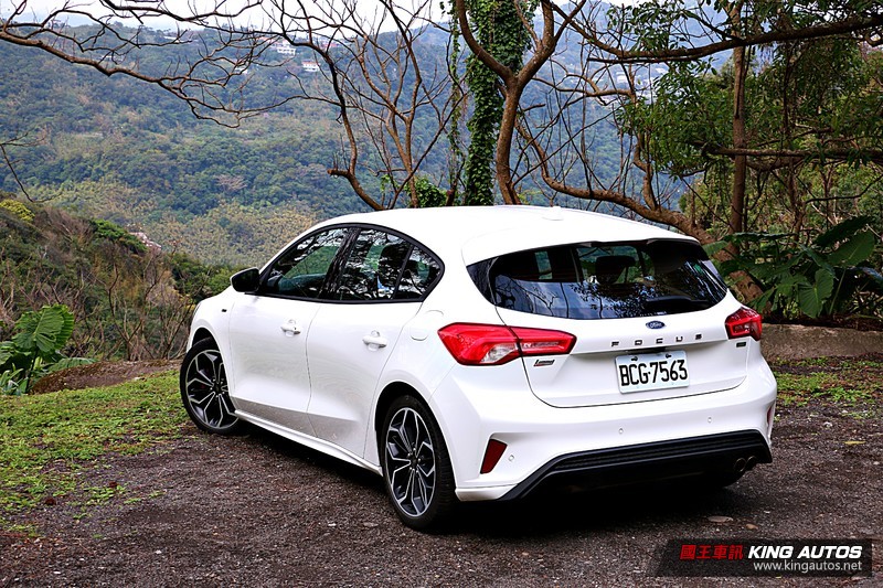 多花43 9萬元 你能獲得 Focus St Vs Focus St Line Lommel 的重點差異 國王車訊kingautos