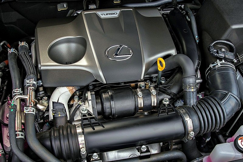 《Lexus NX》 meets 《BMW X3》 價差5萬元的選擇? 《Lexus NX》 meets 《BMW X3》 價差5萬元的選擇?