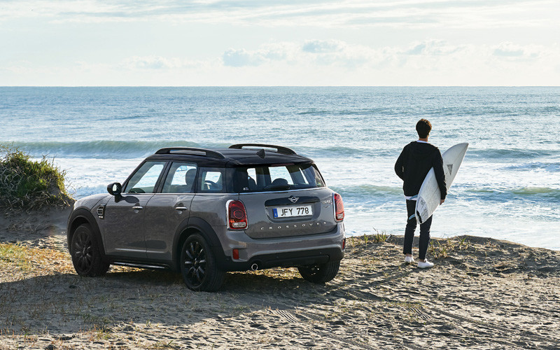 《Mini Crossover Cornwall Edition》日版鄉民推出衝浪風特仕新作 《Mini Crossover Cornwall Edition》日版鄉民推出衝浪風特仕新作