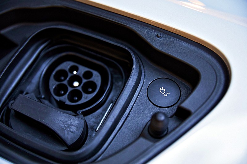 2024 《Volvo XC100 Recharge》 大型純電跑旅旗艦有望現身? 2024 《Volvo XC100 Recharge》 大型純電跑旅旗艦有望現身?