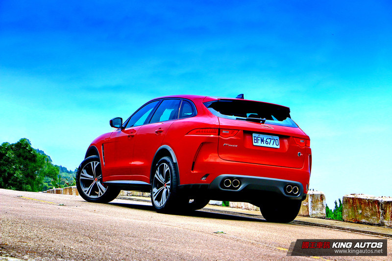 《Jaguar F-Pace SVR》試駕(二)|解析科技《V8機械增壓引擎》4.3秒破百 《Jaguar F-Pace SVR》試駕(二)|解析科技《V8機械增壓引擎》4.3秒破百